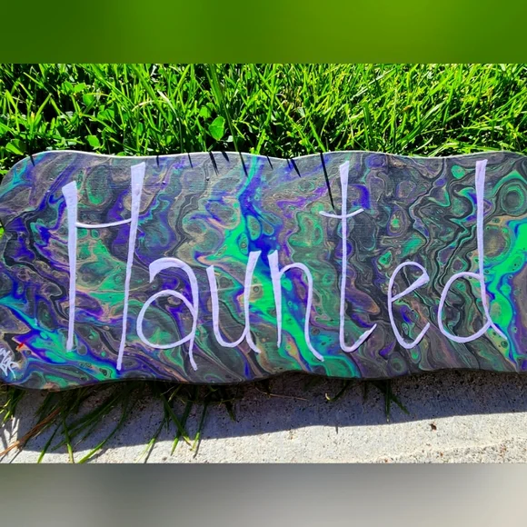 'Haunted' Acrylic Paint Pour - Picture 1 of 8